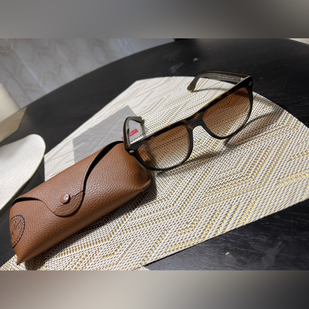 RayBan boyfriend 4147